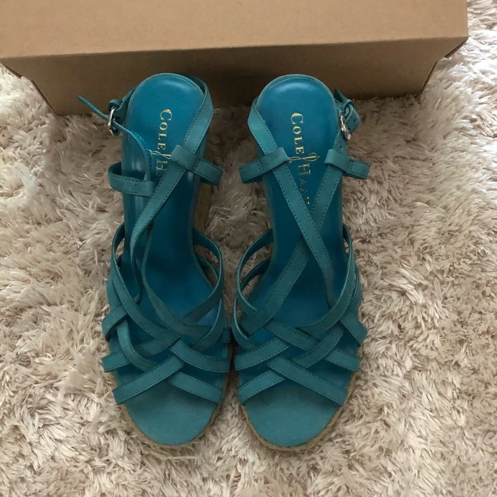 NWT Cole Haan blue espadrilles size 6